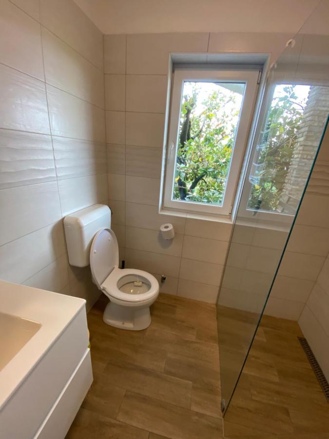 Apartma Magnolija โนวาโกริคา ภายนอก รูปภาพ