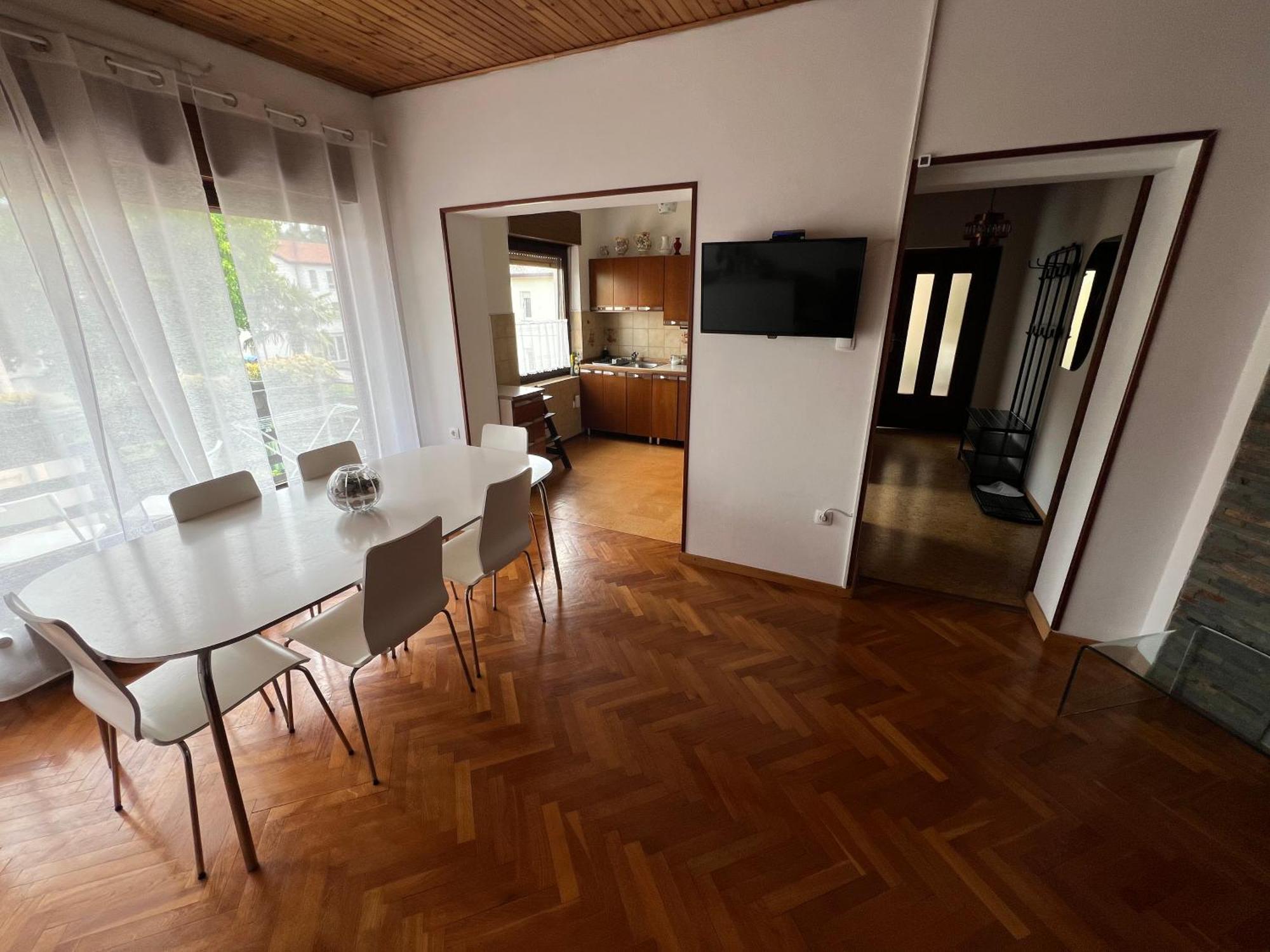 Apartma Magnolija โนวาโกริคา ภายนอก รูปภาพ