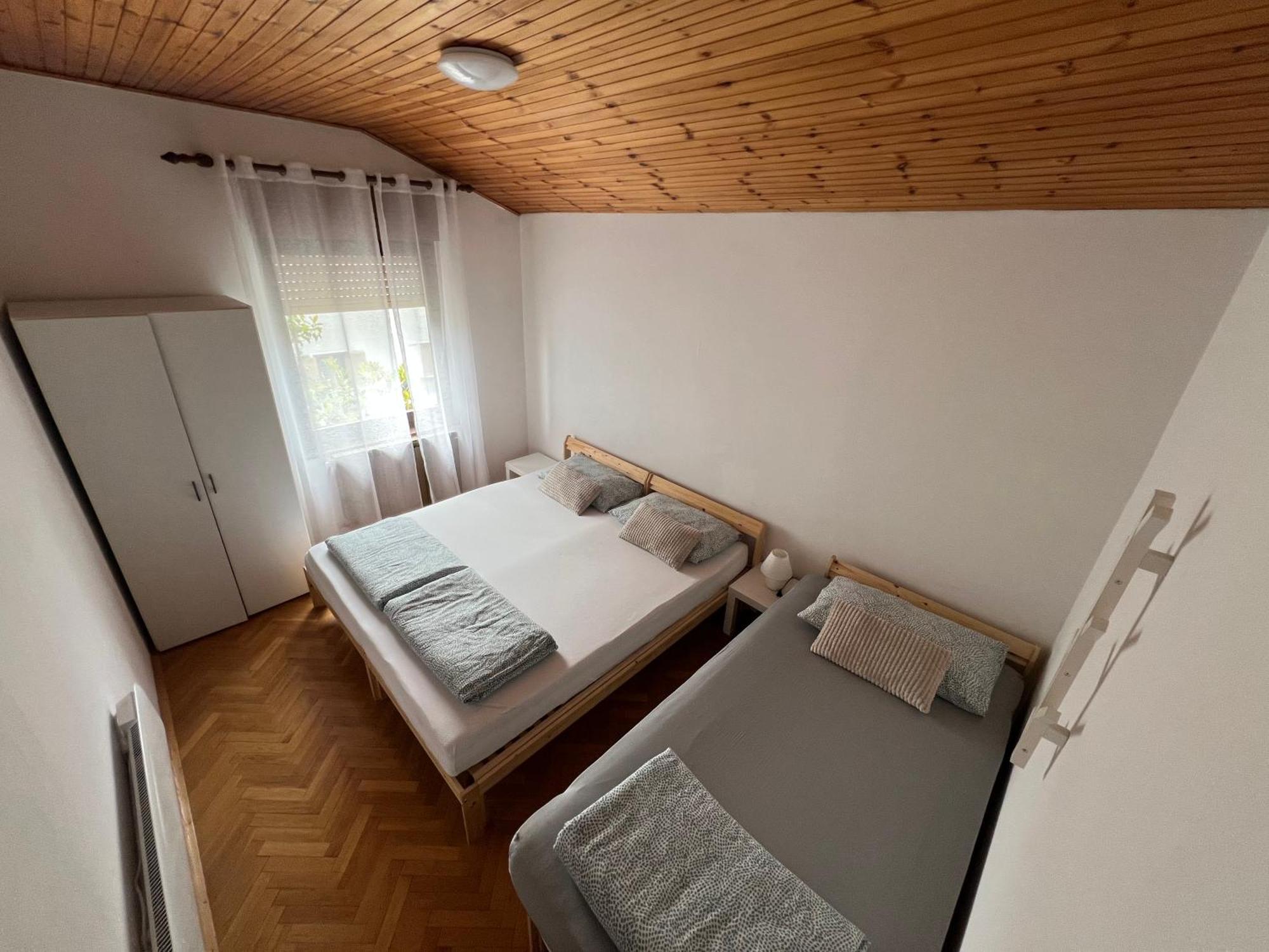 Apartma Magnolija โนวาโกริคา ภายนอก รูปภาพ